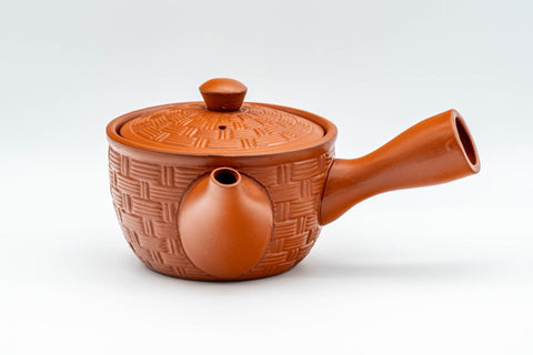 Tezumi — Japanese Kyusu - Basket-patterned Tokoname-yaki Teapot - 200ml — three-quarter view from the opposite side