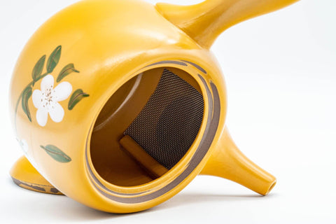 Japanese Kyusu - Decorative Plum Blossom Tokoname-yaki Teapot - 300ml - Tezumi