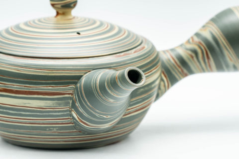 Tezumi — Japanese Kyusu - Green Nerikomi Tokoname-yaki Teapot - 250ml — closeup of the decoration