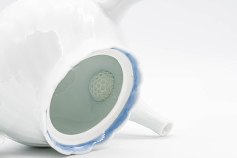 Japanese Kyusu - White Porcelain Arita-yaki Debeso Teapot - 300ml - interior view showing the ceramic debeso filter