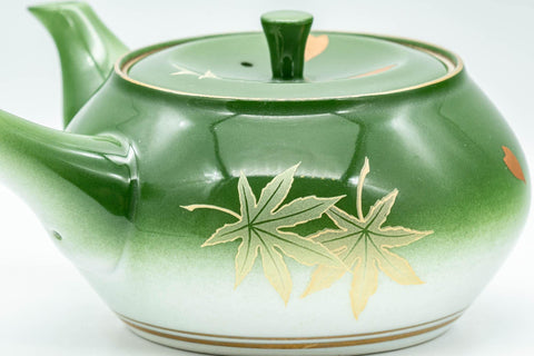 Tezumi — Japanese Kyusu - Green Momiji Porcelain Debeso Teapot - 300ml — closeup of the base