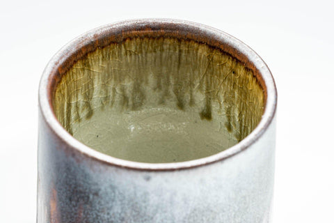 Tezumi — Japanese Teacups - Pair of Drip-Glazed Lidded Meoto Yunomi — closeup of the glaze