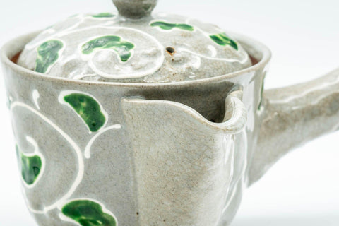 Tezumi — Japanese Kyusu - Green Vines Do-ake Teapot - 280ml — closeup of the decoration