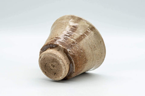 Tezumi — Japanese Teacup - Beige-Glazed Hagi-yaki Yunomi - 90ml — top-down view of the interior