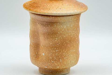 Tezumi — Japanese Teacup - Beige Wabi-Sabi Lidded Yunomi - 120ml — inverted showing the foot ring