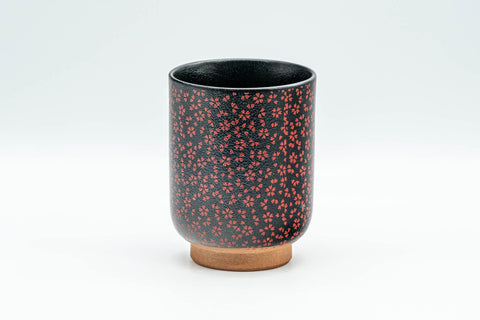 Tezumi — Japanese Teacup - Black Red Floral Tsutsu-gata Yunomi  - 180ml — front view from another angle