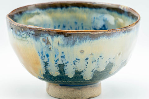 Tezumi — Japanese Matcha Bowl - Tenmoku Nagashi Glazed Hand-Built Chawan - 400ml — tipped to show the interior