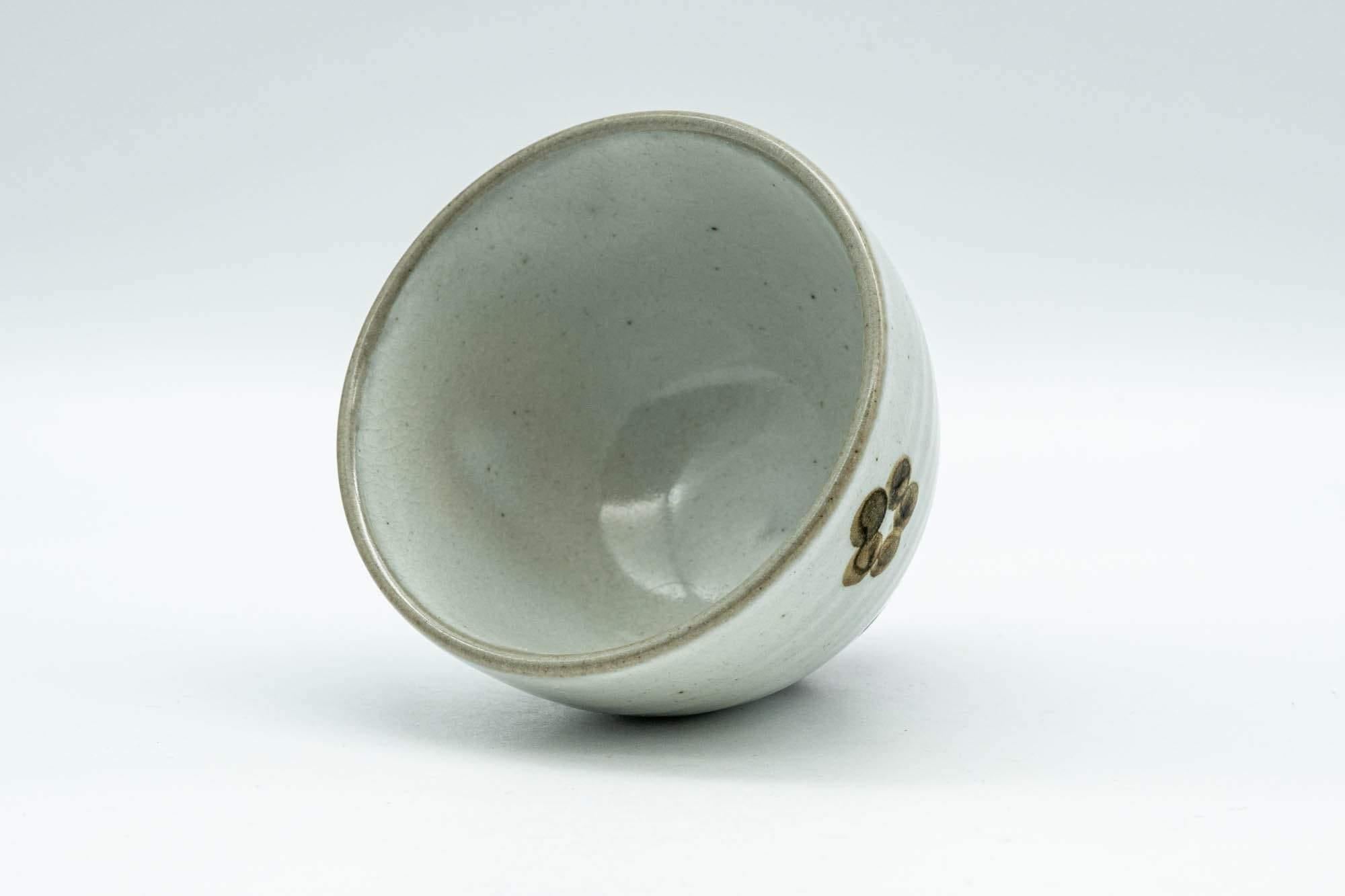 Japanese Teacup - Floral Grey Glazed Yunomi - 70ml - Tezumi