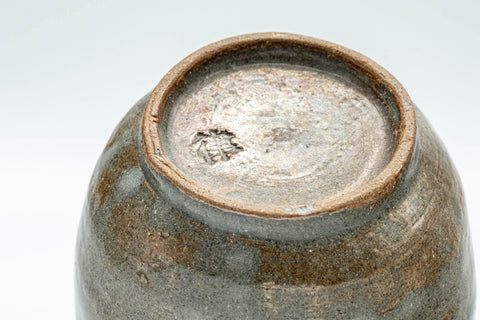 Tezumi — Japanese Teacup - Olive Green Grey Wabi-Sabi Yunomi - 75ml — inverted showing the foot ring