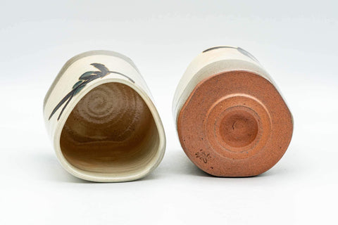 Tezumi — Japanese Teacups - Pair of Beige Sankaku-gata Triangular Yunomi - 200ml — three-quarter view