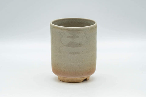 Tezumi — Japanese Teacup - Kanji Peach Hagi-yaki Yunomi - 200ml — front view from another angle