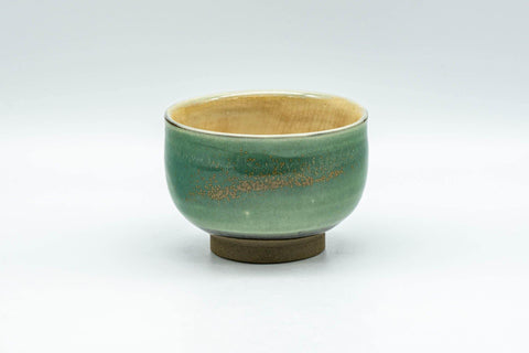 Tezumi — Japanese Teacup - Emerald Green Gold Speckled Yunomi - 80ml — front view