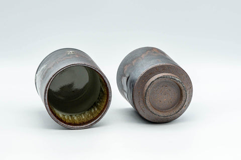 Tezumi — Japanese Teacups - Pair of Drip-Glazed Lidded Meoto Yunomi — top-down view of the interior