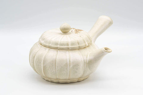 Tezumi — Japanese Kyusu - Floral Pumpkin-shaped Debeso Teapot - 300ml — three-quarter view from the opposite side