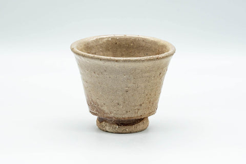 Tezumi — Japanese Teacup - Beige-Glazed Hagi-yaki Yunomi - 90ml — front view from another angle