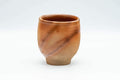 Tezumi — Japanese Teacup - 緋襷 Hidasuki Bizen-yaki Yunomi - 220ml — front view from another angle