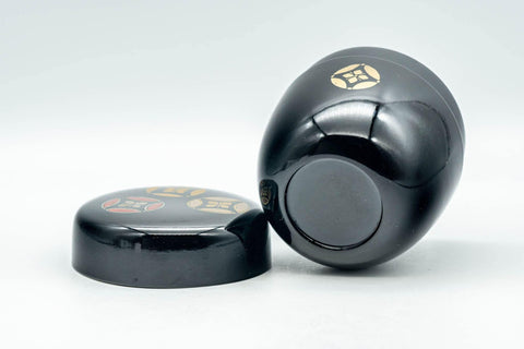 Tezumi — Japanese Natsume - Gold and Red Emblemed Black Lacquer Matcha Tea Caddy - 100ml — side view