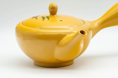 Tezumi — Japanese Kyusu - Floral Yellow Tokoname-yaki Teapot - 300ml — closeup of the base
