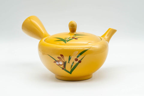 Tezumi — Japanese Kyusu - Floral Yellow Tokoname-yaki Teapot - 300ml — three-quarter view