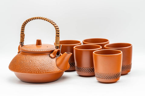 Japanese Tea Set - Morishita Gisen - Tokoname-yaki Debeso Dobin Teapot with 5 Yunomi Teacups - full set showing the dobin teapot with five matching teacups