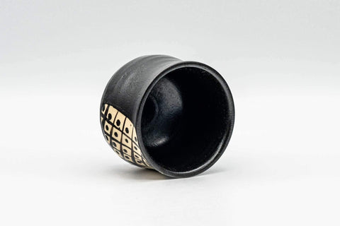 Tezumi — Japanese Teacup - Matte Black Glazed Geometric Motif Yunomi - 70ml — three-quarter view