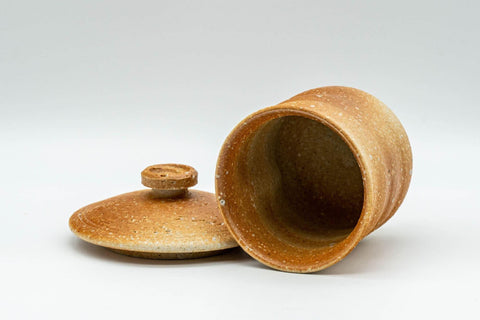 Tezumi — Japanese Teacup - Beige Wabi-Sabi Lidded Yunomi - 120ml — top-down view of the interior
