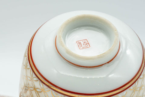 Japanese Teacup - Geometric Gold Kutani-yaki Lidded Yunomi - 100ml - Tezumi