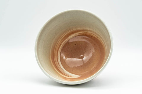 Tezumi — Japanese Matcha Bowl - Floral Calligraphy Gohonte Kyo-yaki Chawan - 300ml — three-quarter view