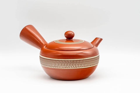 Tezumi — Japanese Kyusu - Engraved Yellow Striped Tokoname-yaki Teapot - 290ml — side view with the lid and side handle