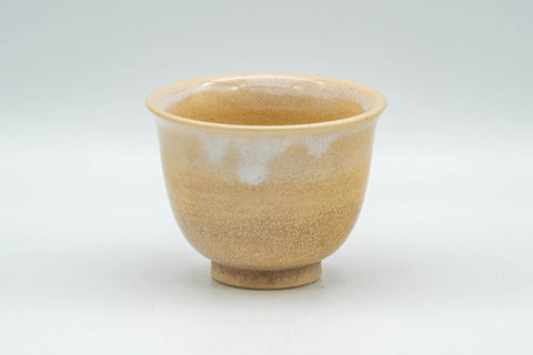 Tezumi — Japanese Teacup - Beige White Drip-Glazed Hagi-yaki Yunomi  - 90ml — front view