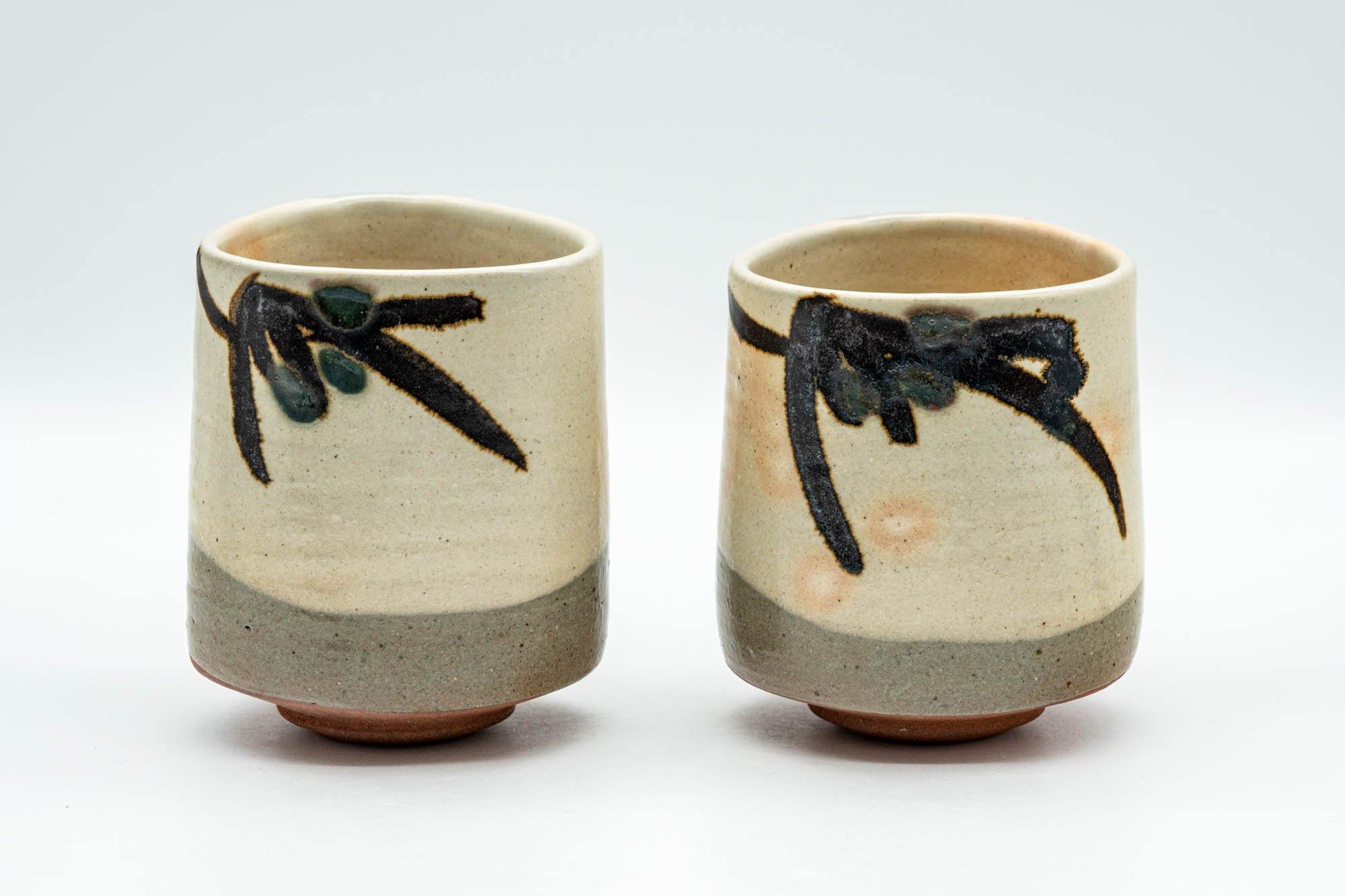 Japanese Teacups - Pair of Beige Sankaku-gata Triangular Yunomi - 200ml - Tezumi