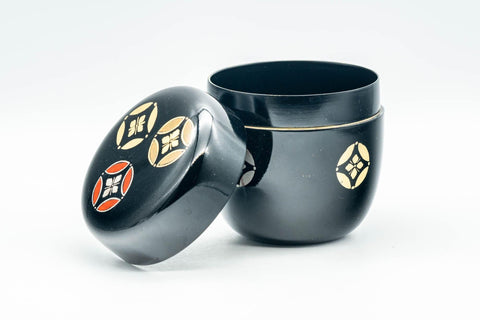 Tezumi — Japanese Natsume - Gold and Red Emblemed Black Lacquer Matcha Tea Caddy - 100ml — front view with the lid on