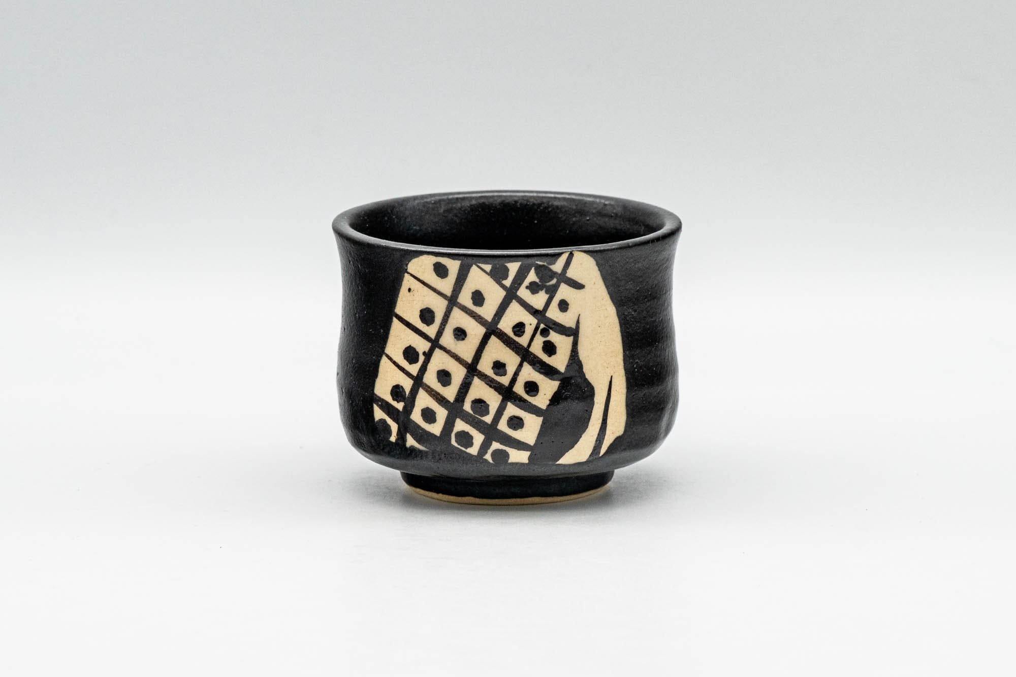 Japanese Teacup - Matte Black Glazed Geometric Motif Yunomi - 70ml - Tezumi