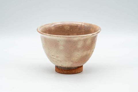 Tezumi — Japanese Teacup - Beige Gohonte Hagi-yaki Yunomi - 140ml — front view from another angle