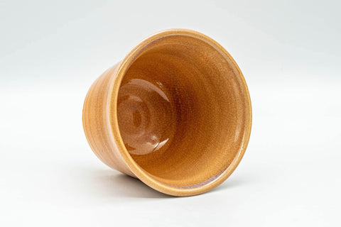 Tezumi — Japanese Teacup - Crazed Beige-Orange Hagi-yaki Yunomi - 150ml — three-quarter view